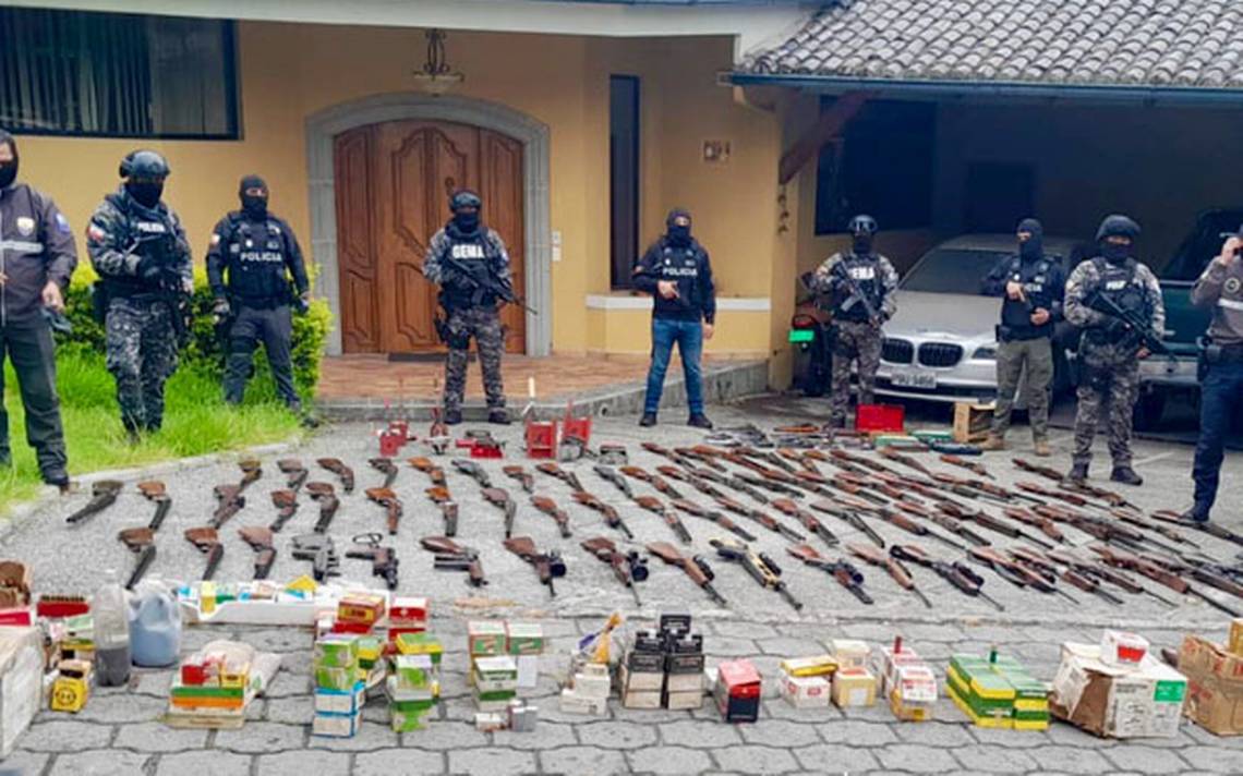 Ecuadorian Authorities Seize Over 100 Firearms in Luxury Residence in Quito